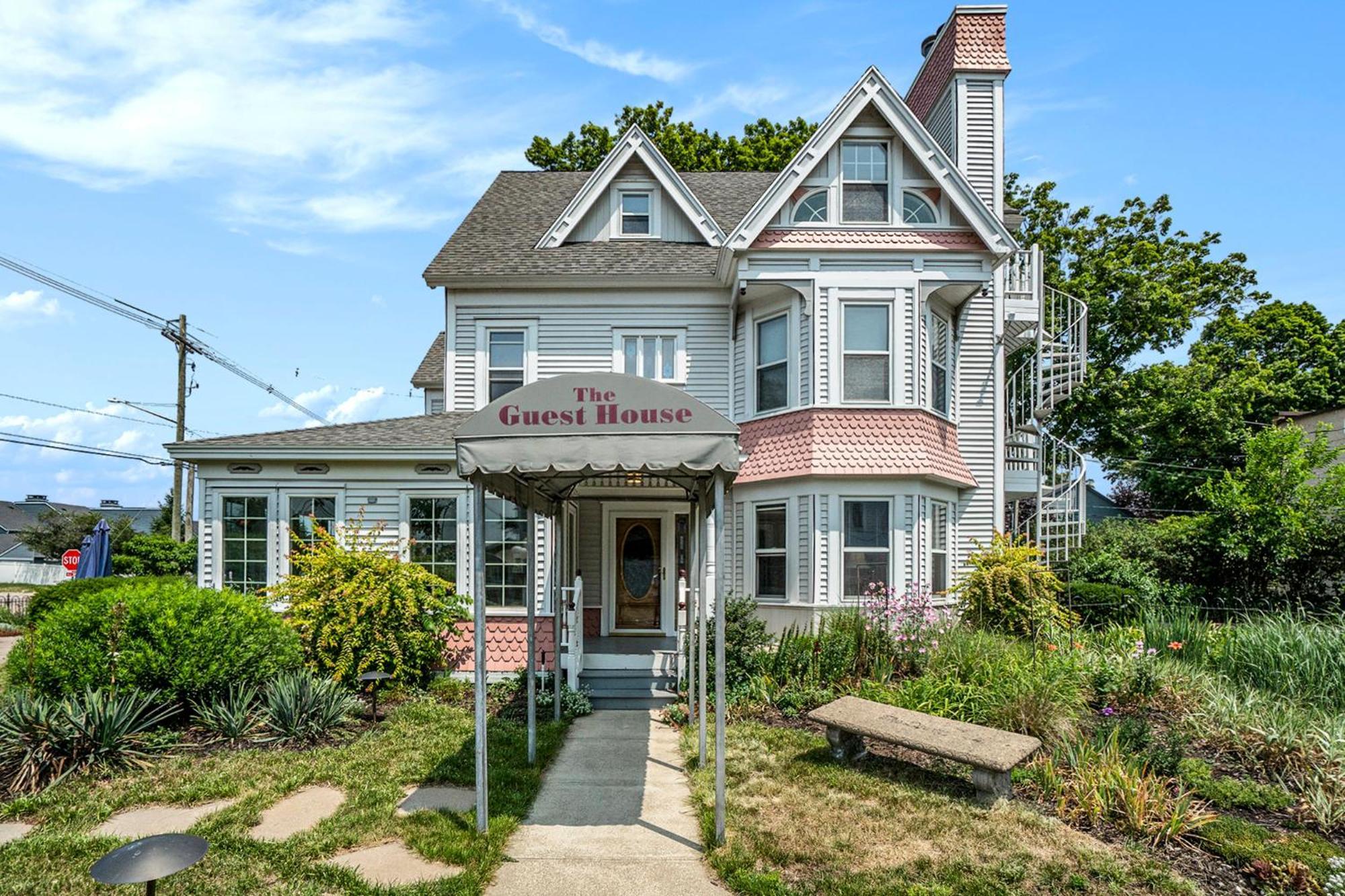 Yelton Manor Bed And Breakfast South Haven Esterno foto