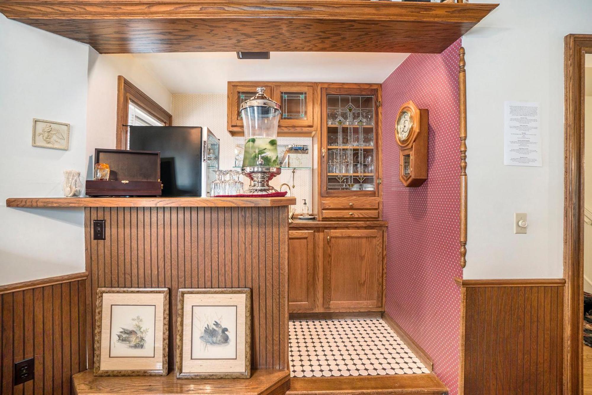 Yelton Manor Bed And Breakfast South Haven Esterno foto